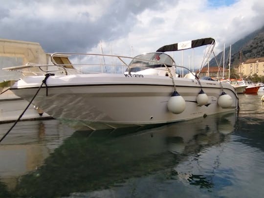 Passeio de barco privado em Kotor - Ranieri Voyager 23S 