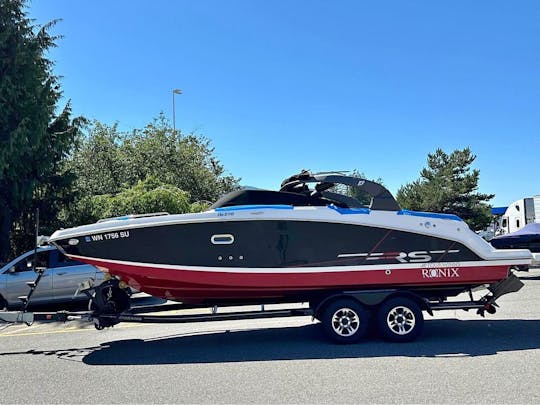 30' HD8 RS Surf Yacht W/ Head