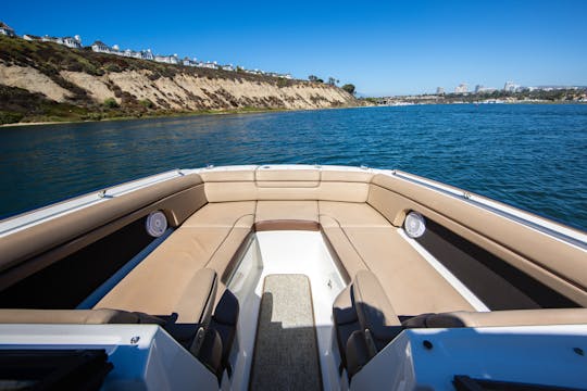 29ft Luxury Sport Yacht Charter In Newport Beach