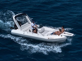 BATEAU À MOTEUR BOSS - CROISIÈRE SUR L'ÎLE