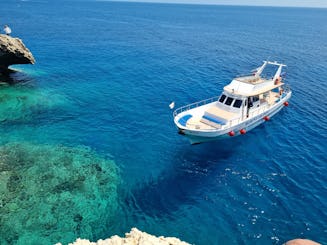 Alquiler de barcos en Blue Lagoon, Protaras y Ayia Napa, Chipre