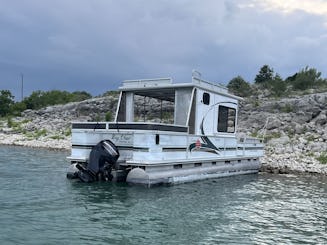 Party Cruiser 32ft Sun Crest Pontoon in Canyon Lake