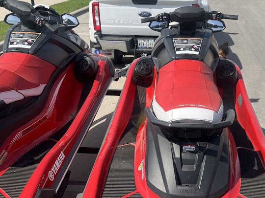 Surfe nas ondas!! No Lago Ray Hubbard!! Alugue jet ski de primeira linha 