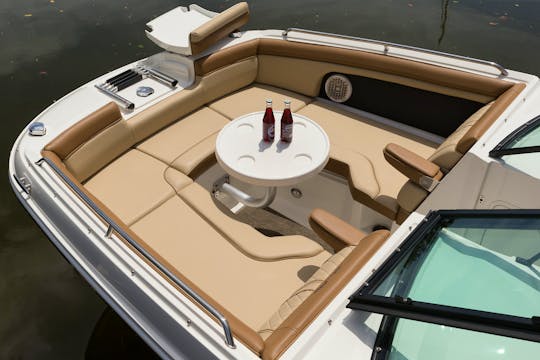 Sea Ray 270 - Relax with Friends in the New York Harbor!