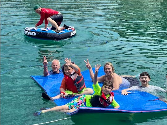 Family Fun on a Double Decker Tritoon with slide - Canyon Lake