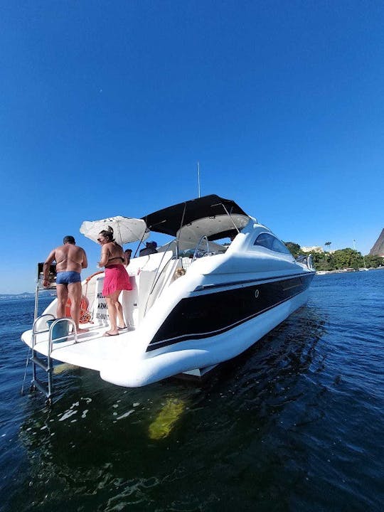 Alquiler de megayates Pershing Power de 57 pies en Río de Janeiro 💎 con servicio a bordo 