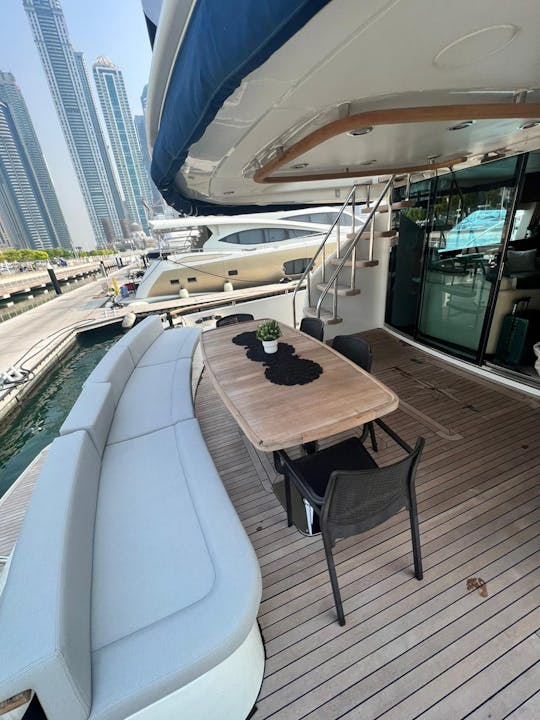 80 feet Fairlane Motor Yacht in Dubai AKY