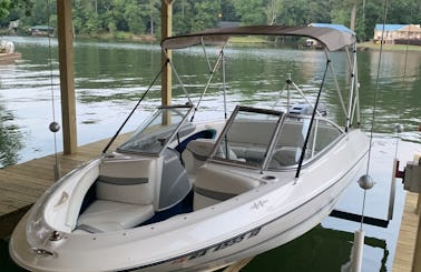16 ft Bayliner Bowrider perfect family of 5 or less