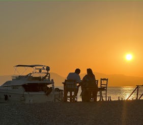 Astypalaia : croisière au coucher du soleil sur l'île de Kounoupa 