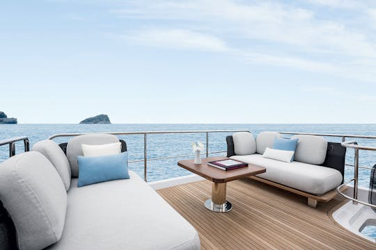 AZIMUT 55 FLY, Podstrana, Kroatien