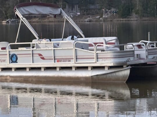 Ponton rouge 2018 de 16 pieds — 70 ch, parfait pour la pêche ou le tubing