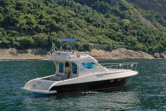Bateau à moteur Intermarés de 47 pieds pour 20 personnes à Rio de Janeiro