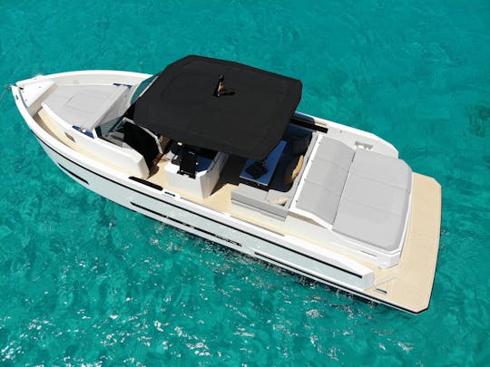 De Antonio D36 - barco moderno de 12 m com capitão