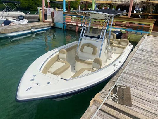Key West Center Console (Luxury Reef Edition) With Sound & Seat Upgrades