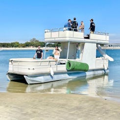 Pontón de fiesta de dos pisos en Mission Bay: capitán/baño/tobogán/BYOB