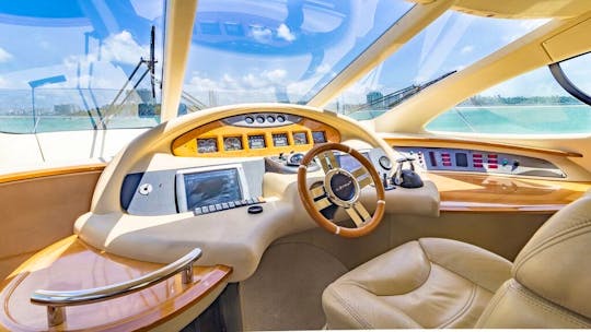 Explore Miami with the Azimut 55ft Motor Yacht!!