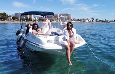 Searay 240 Sundeck Boat Rental in Marbella, Andalucía