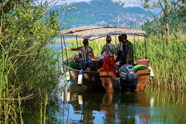 Excursion panoramique en bateau sur le lac de Skadar jusqu'au monastère de Kom