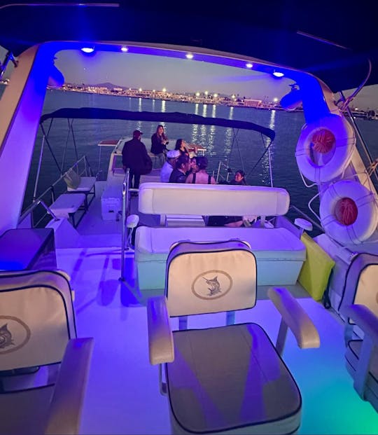 🥳59' Party Yacht ⚓️Captained🎵Music💃🏼Dance Floor🍹BYOB