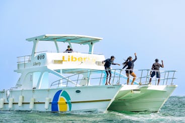 Catamaran privé pour grands groupes — plongée avec tuba, barbecue et open bar à Punta Cana