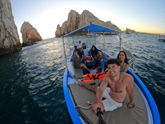 Comfortable 25ft Panga Perfect For Sightseeing Trips in Cabo San Lucas