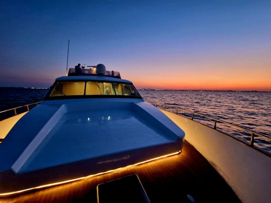 Canados 75 Flybridge Luxury Yacht for Charter - Mangalia