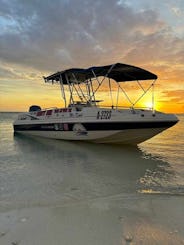 Excursão privada de mergulho de luxo em Aruba - Hurricane Deckboat