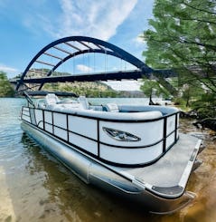 Best Party Pontoon with Free Lily Pad 🎉 