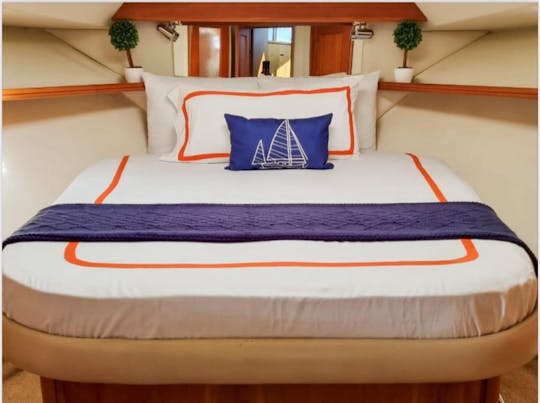 Un yacht à moteur Silverton de 42 pieds fera une excursion aux Bahamas