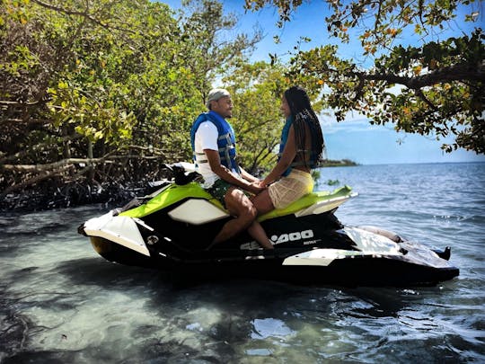 Life’s a beach! Let’s get you out on the water 🌊| Rent this Sea-Doo Spark