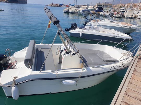 Mareti 450 and 15 cv (5 people)