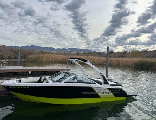 Dynamic Four Winds Speed Boat H210RS for rent in Lake Havasu 