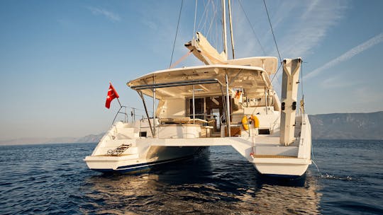 Tour privado en catamarán Leopard de 48 pies para Bodrum