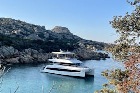Stunning Catamaran Fountaine Pajot MY44 French Riviera
