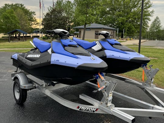 Brandnew 2024 Sea Doo Spark Jet Skis on Lake Norman! 