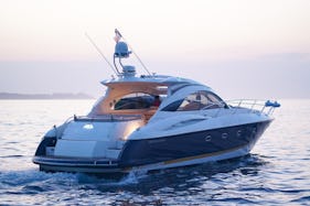 Awesome 55ft Sunseeker Yacht in Cabo San Lucas