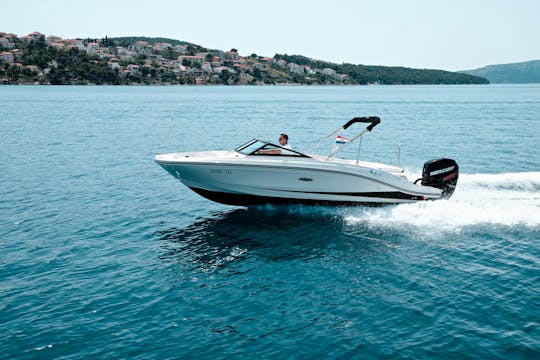 SEA RAY SPX 210 OB - 200HP