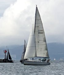 Naviguez dans la baie de San Francisco à bord d'un monocoque de croisière Beneteau 45