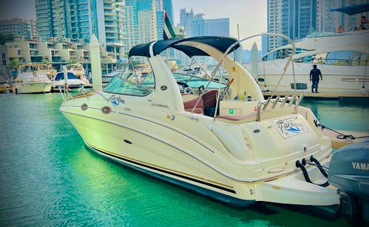 Crewed Paramount 28 Motor Yacht in Dubai