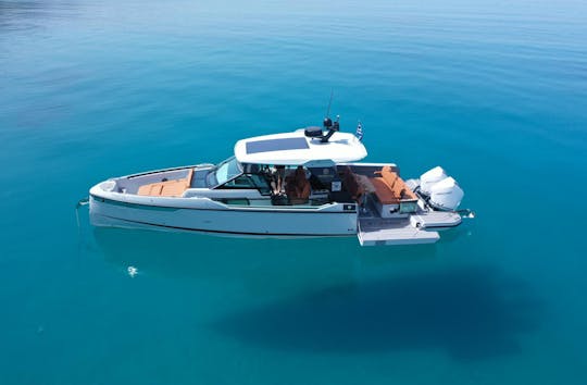 Saxdor 320 (2024) Lancha rápida de lujo a estrenar en Kalamata, Grecia