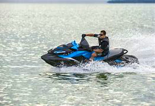 Enjoy the Lake with family & friends with this Deluxe Sea-Doo GTI SE Jet Ski