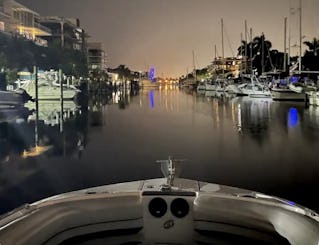 -MOTORBOAT . Day or Sunset -Sandbar Cruise Party Relax Swim Captain 6 prs.