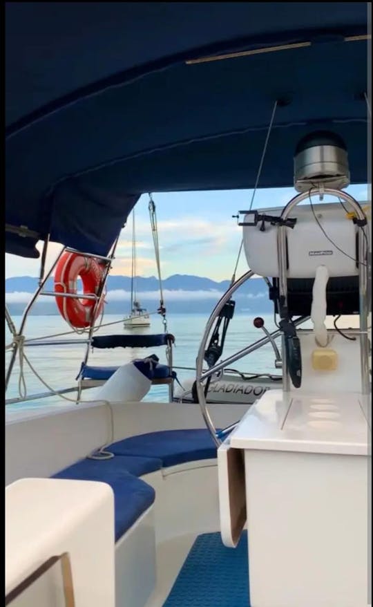 Paseo en velero en Angra dos Reis