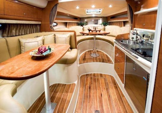 Beautiful Chaparral 290 Signature Cruiser in Harrison charter Township, Michigan