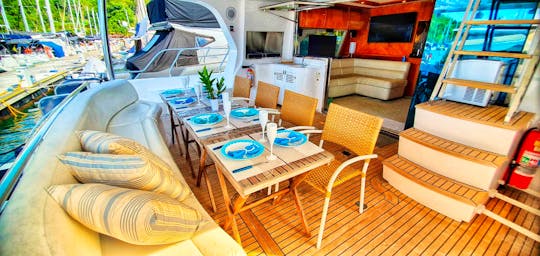 64ft Catamara Yacht Charter in Paraty, Brazil