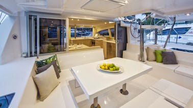 Luxuoso catamarã Leopard de 40 pés - capitão incluído