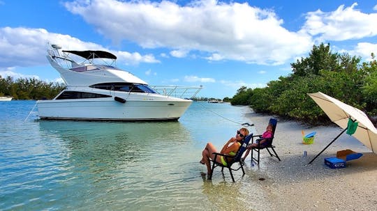 Location de yacht « GatedSix » à Naples, en Floride