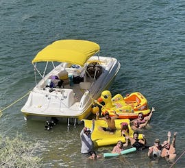 Bateau à pont Tahoe de 22 pieds pour s'amuser en famille - Rabais de plusieurs jours + extras