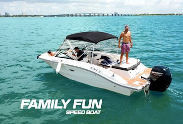 2021 Sea Ray SPX 210: Miami Fun with Friends – All-Inclusive