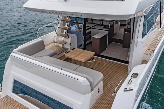 Novo iate a motor Prestige 520 Flybridge de Santa Eulària des Riu